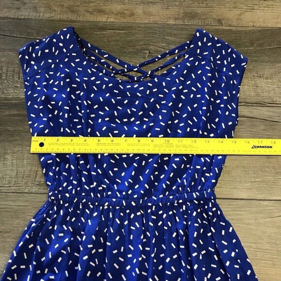 Forever 21 Womens (Juniors) Dress Blue Rayon Criss Cross Strappy Back Size S/P - Picture 9 of 12